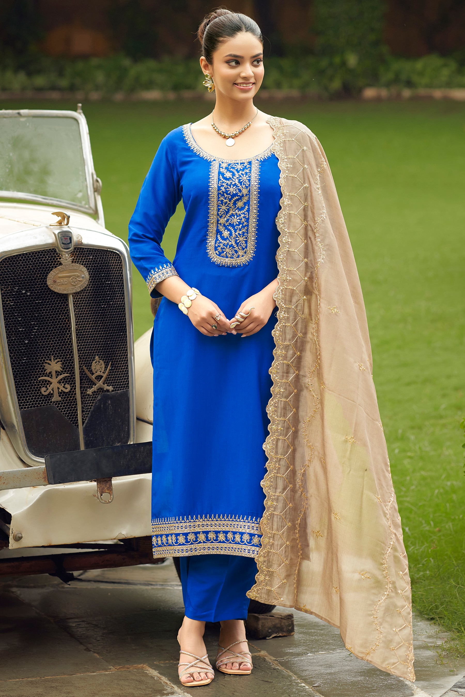 Royal Blue Chinon Round Neck Embroidered Kurta Set