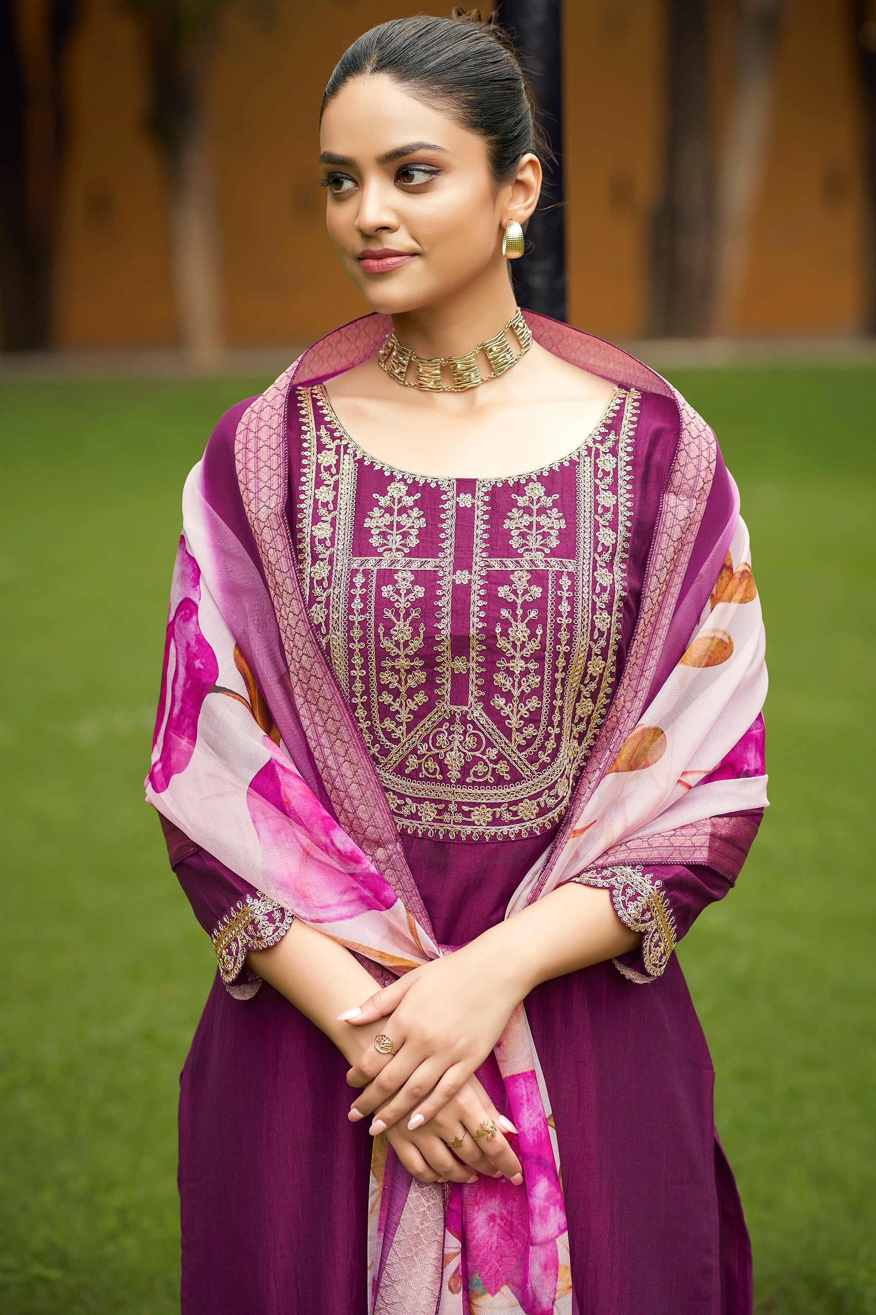 Wine Self Design Chinon Straight Kurta With Printed Dupatta