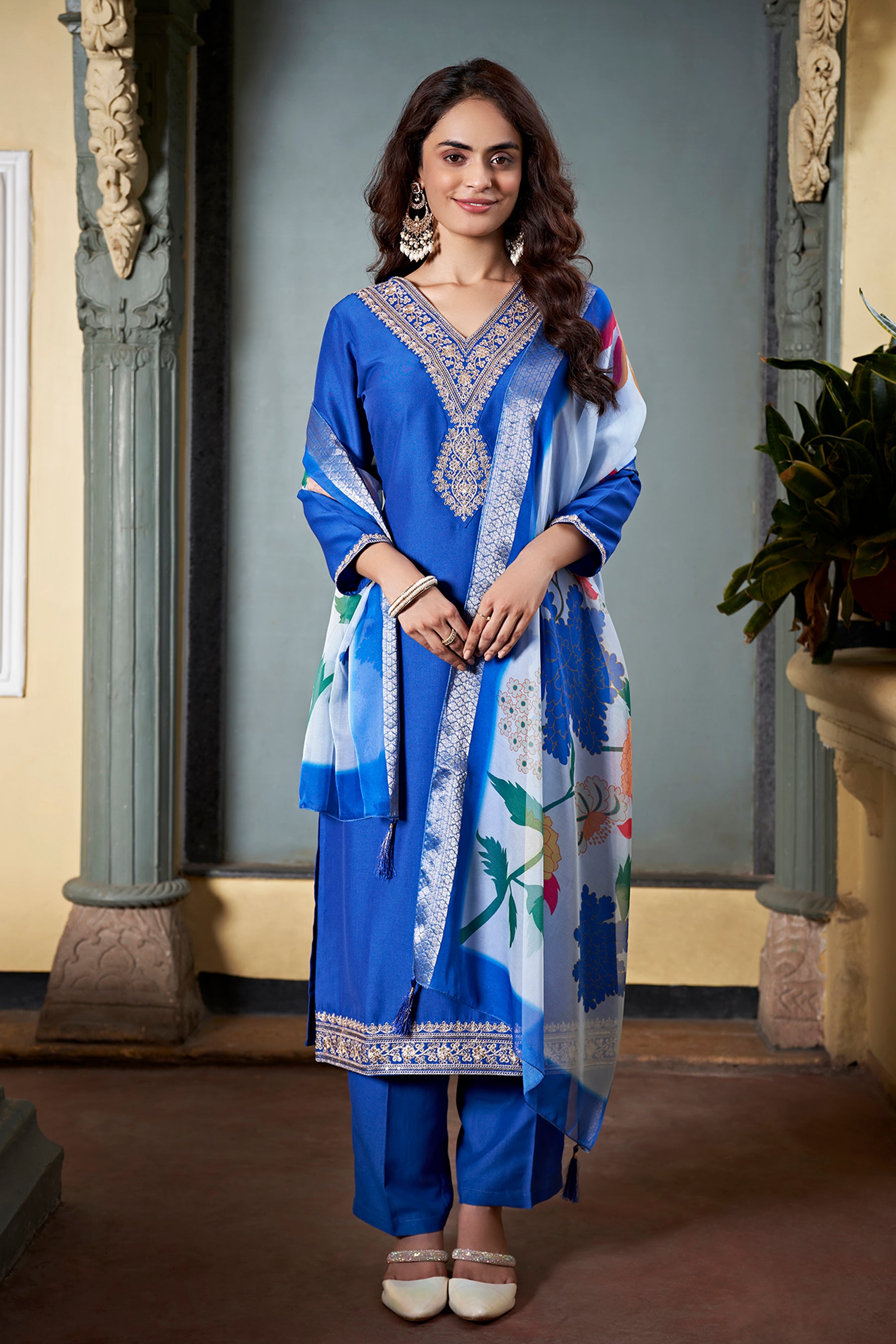Royal Blue Chinon embroidered Straight kurta Set