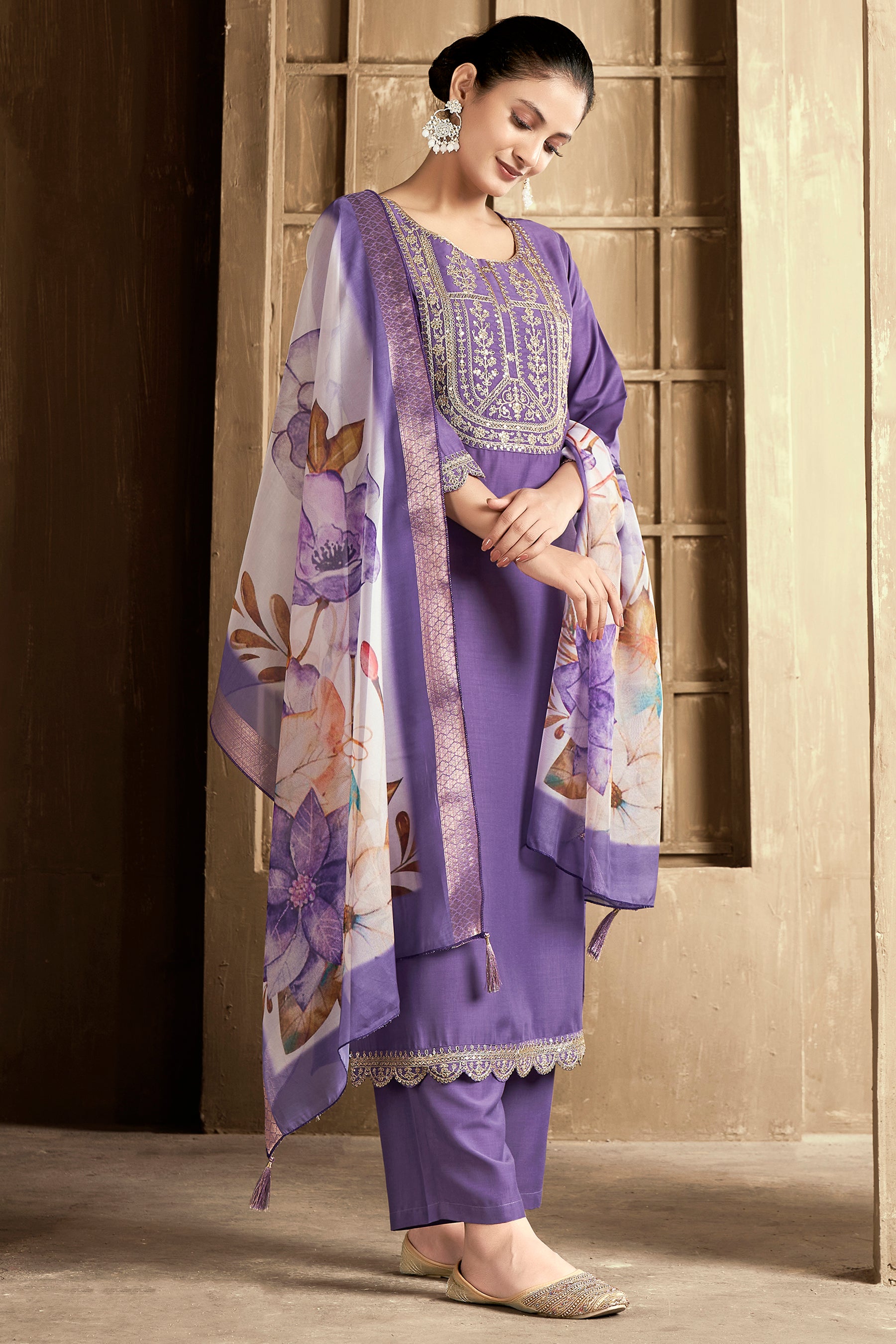 Purple Embroidered Chinon Kurta Set With Dupatta Set