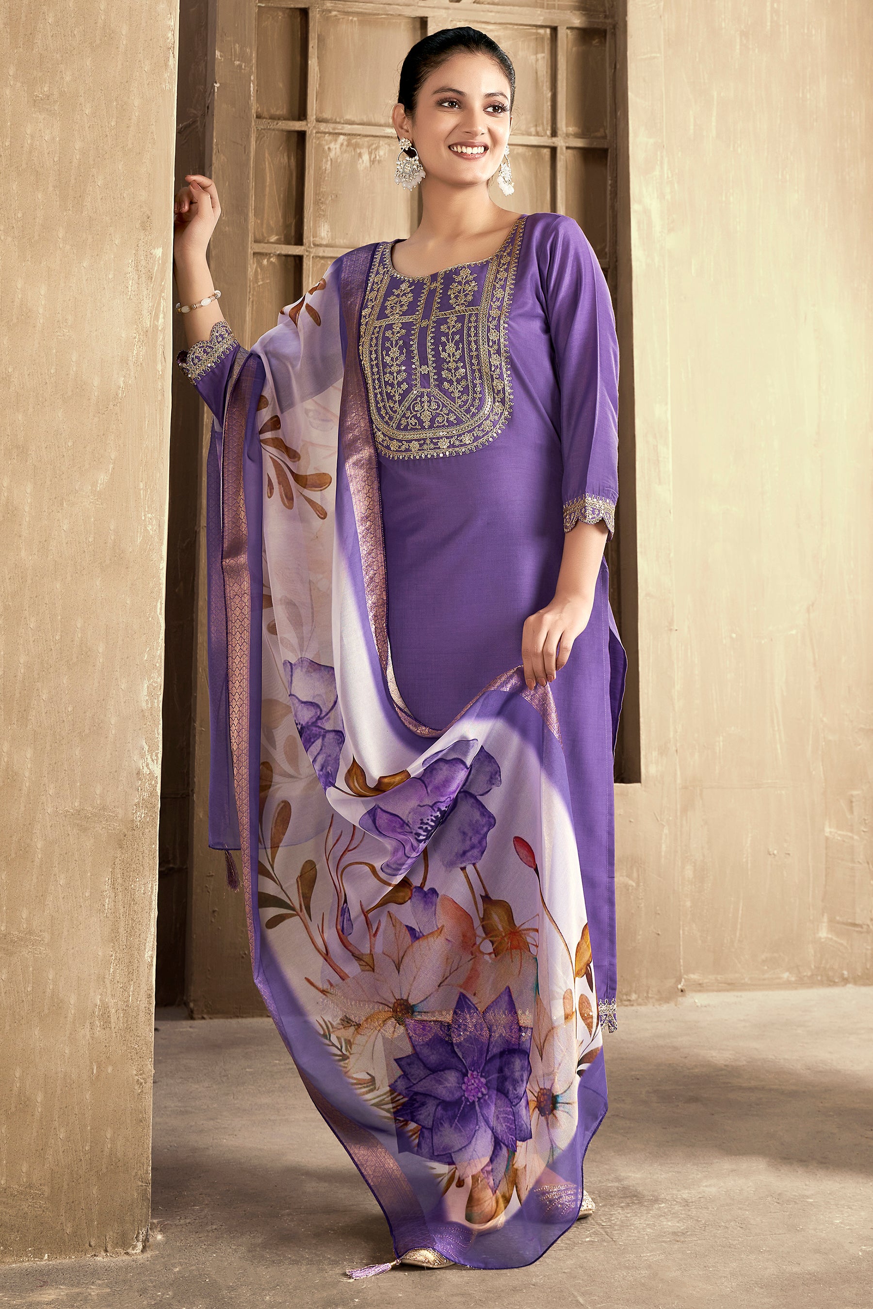 Purple Embroidered Chinon Kurta Set With Dupatta Set