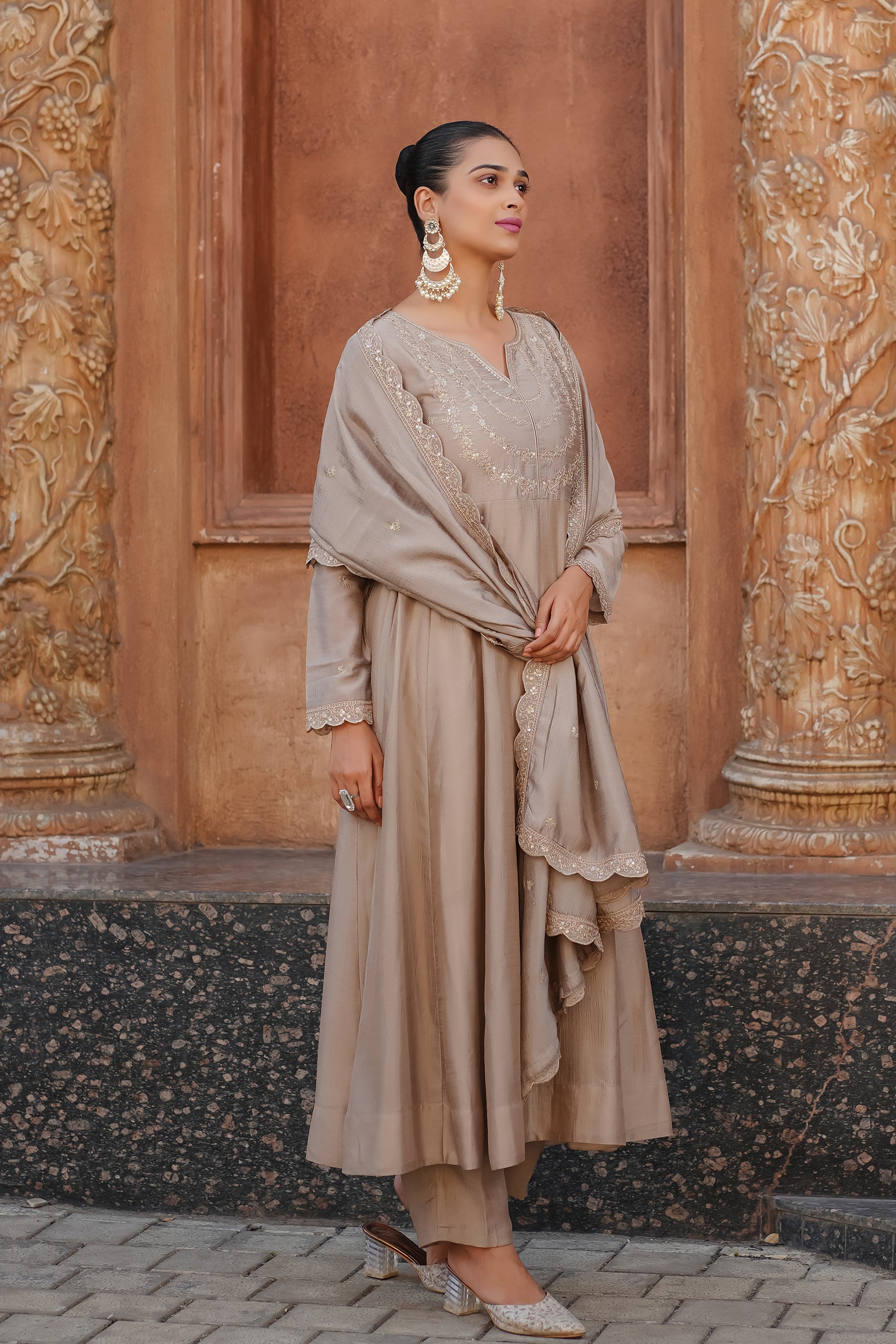 Cream Embroidered Silk Blend Anarkali Kurta With Dupatta Set
