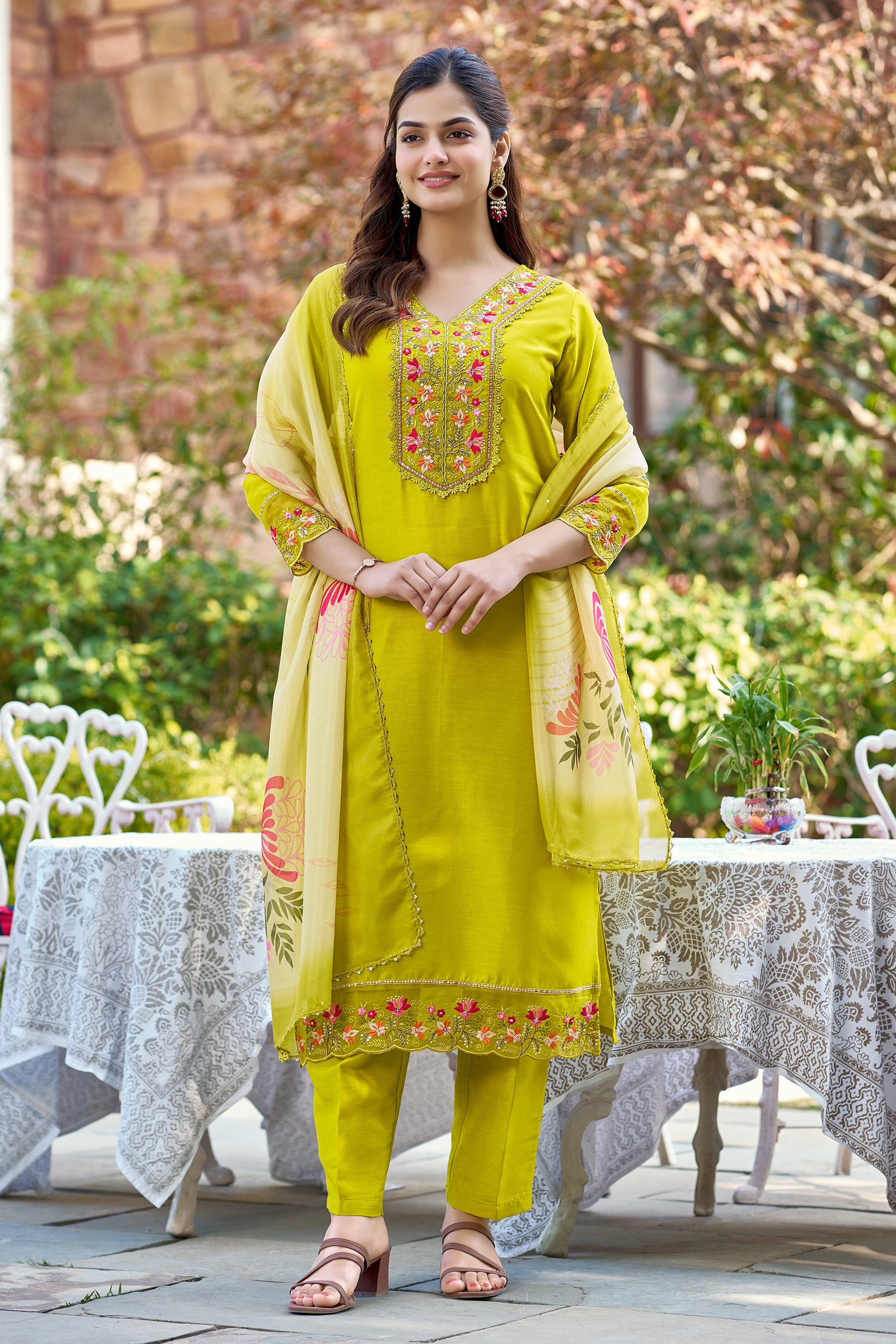 Neon Embroidered Chinon Solid Straight Kurta With Dupatta Set