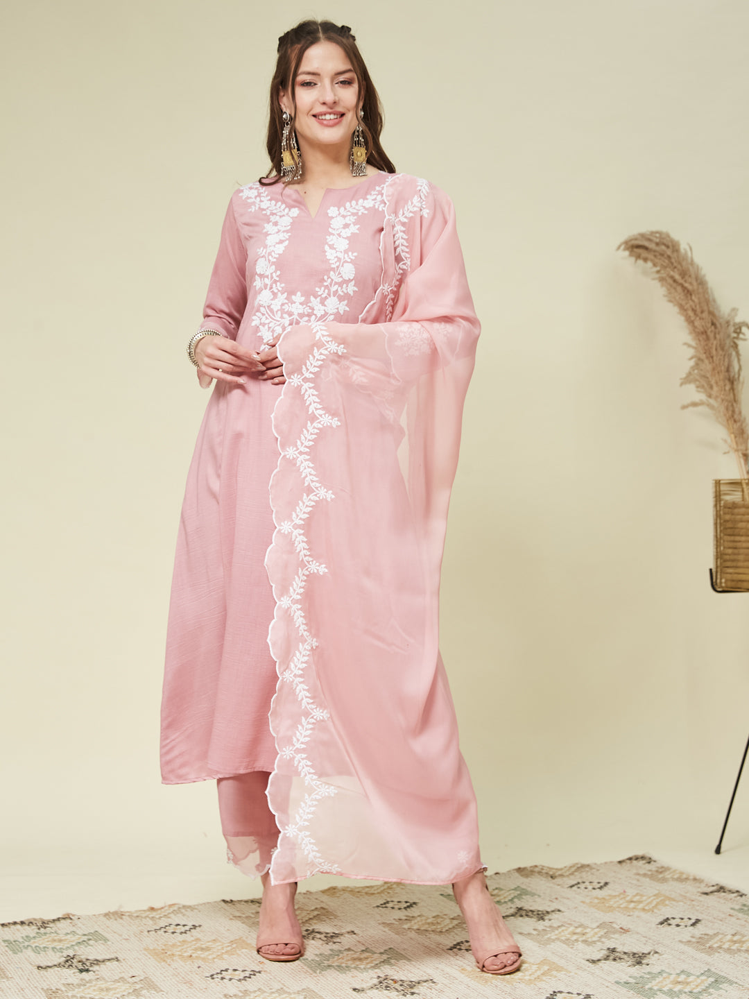 Pink Silk Solid Embroidered Kurta With Dupatta Set