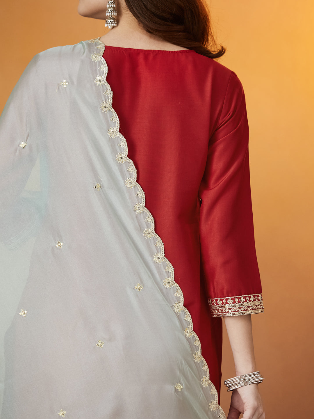 Red Embroidered Chinon kurta set with dupatta for women