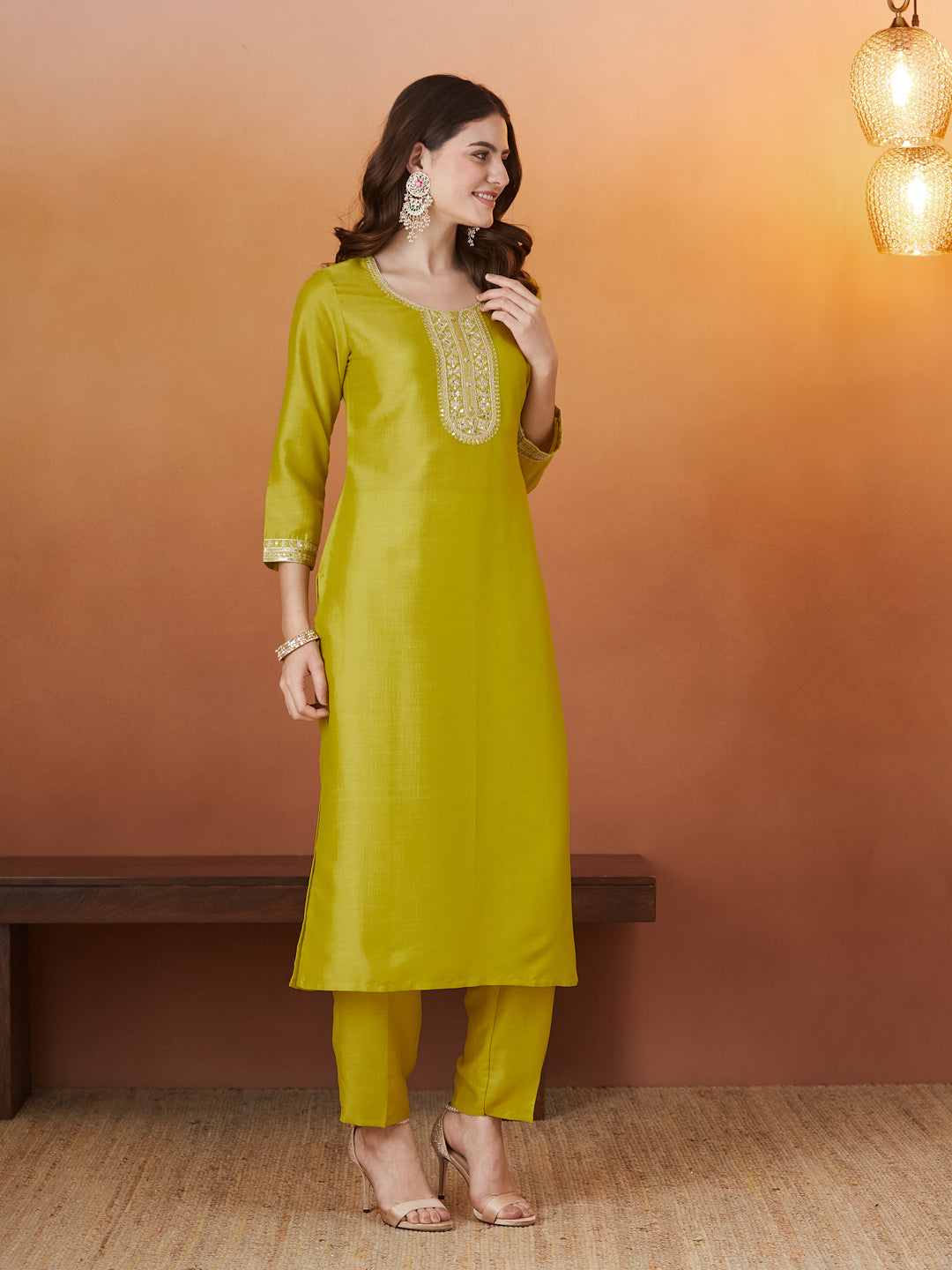 Neon Embroidered Chinon kurta set with dupatta for women
