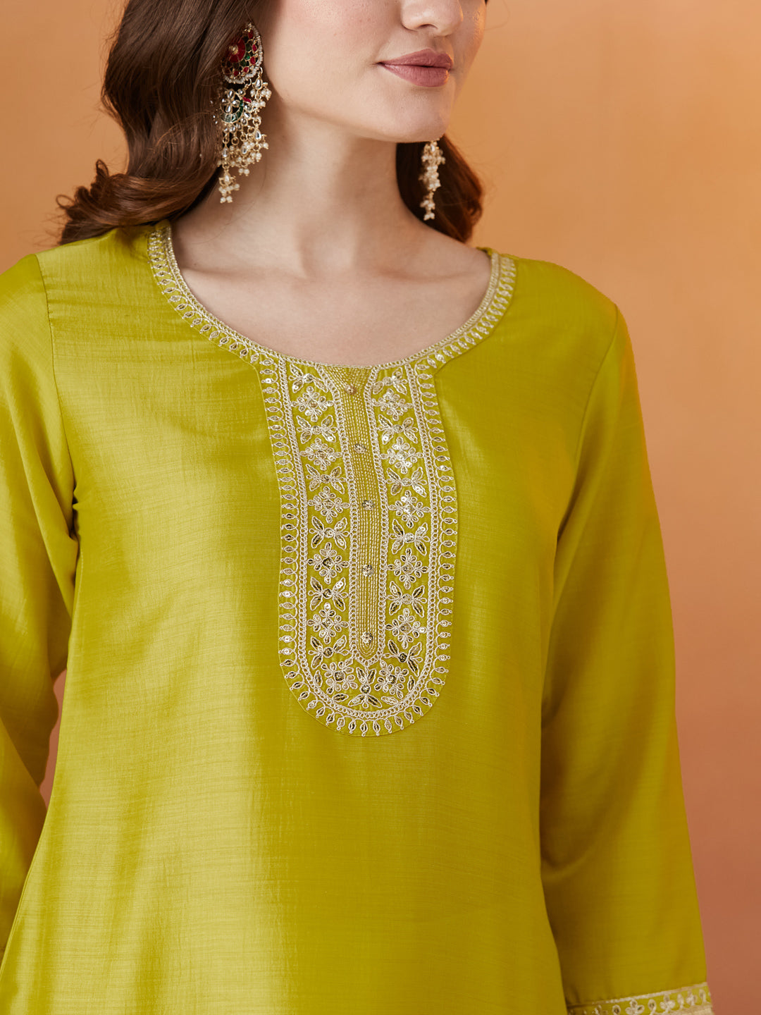 Neon Embroidered Chinon kurta set with dupatta for women