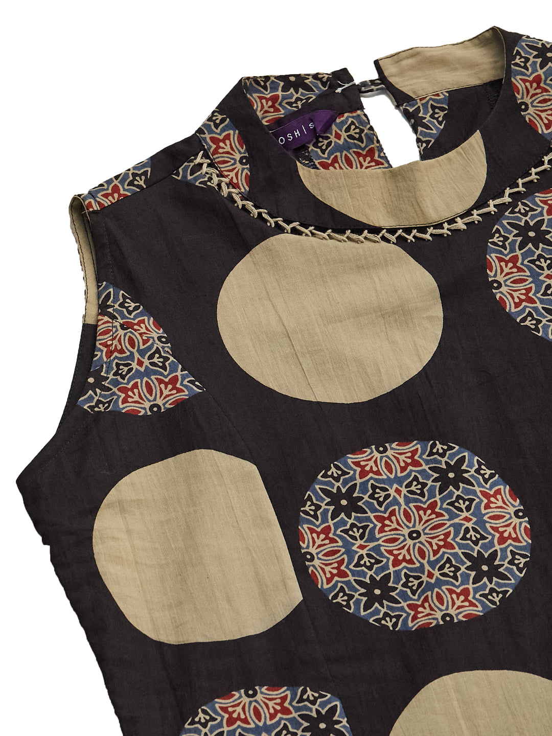 Black sleeveless top with beige circles and colorful patterns on a white background Women’s Black Cotton Printed Straight Kurta Pant Set
