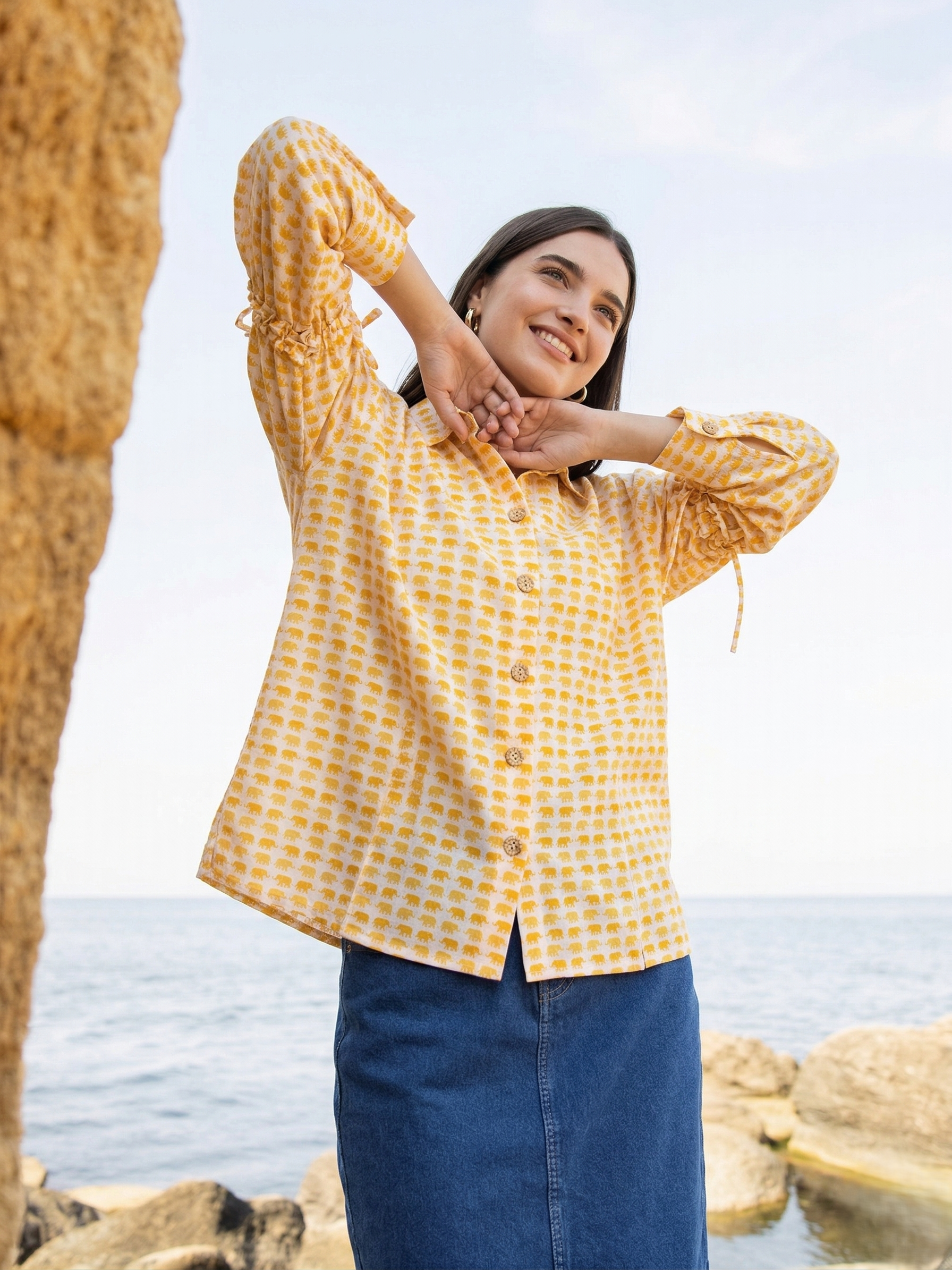 Women’s Yellow Print Casual Shirt with Ruched Sleeves