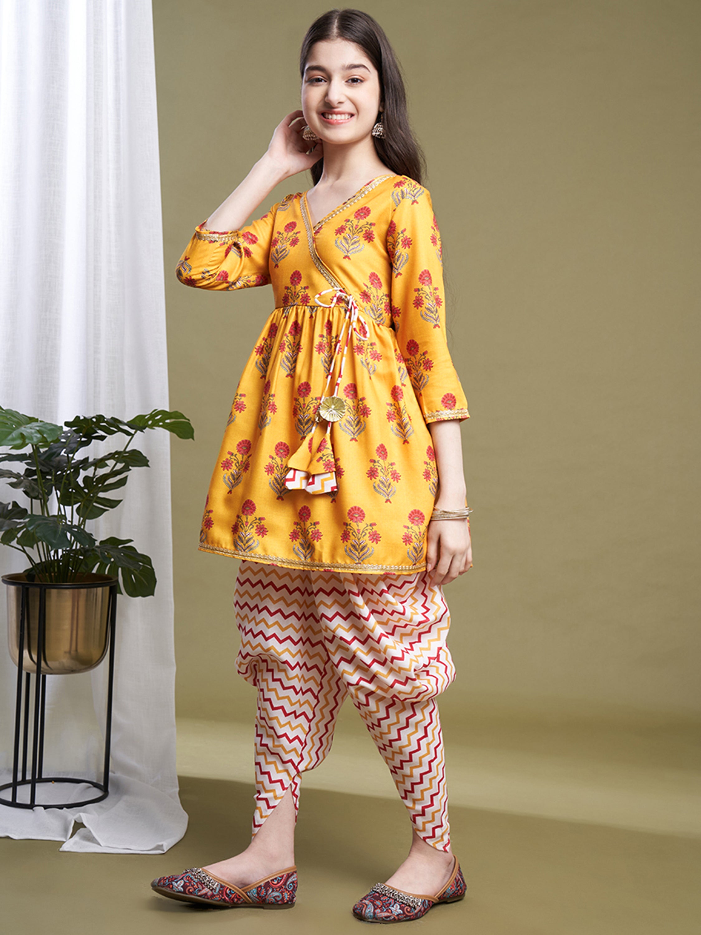 Girls Yellow Poly Cotton Printed Kurta Dhoti Set
