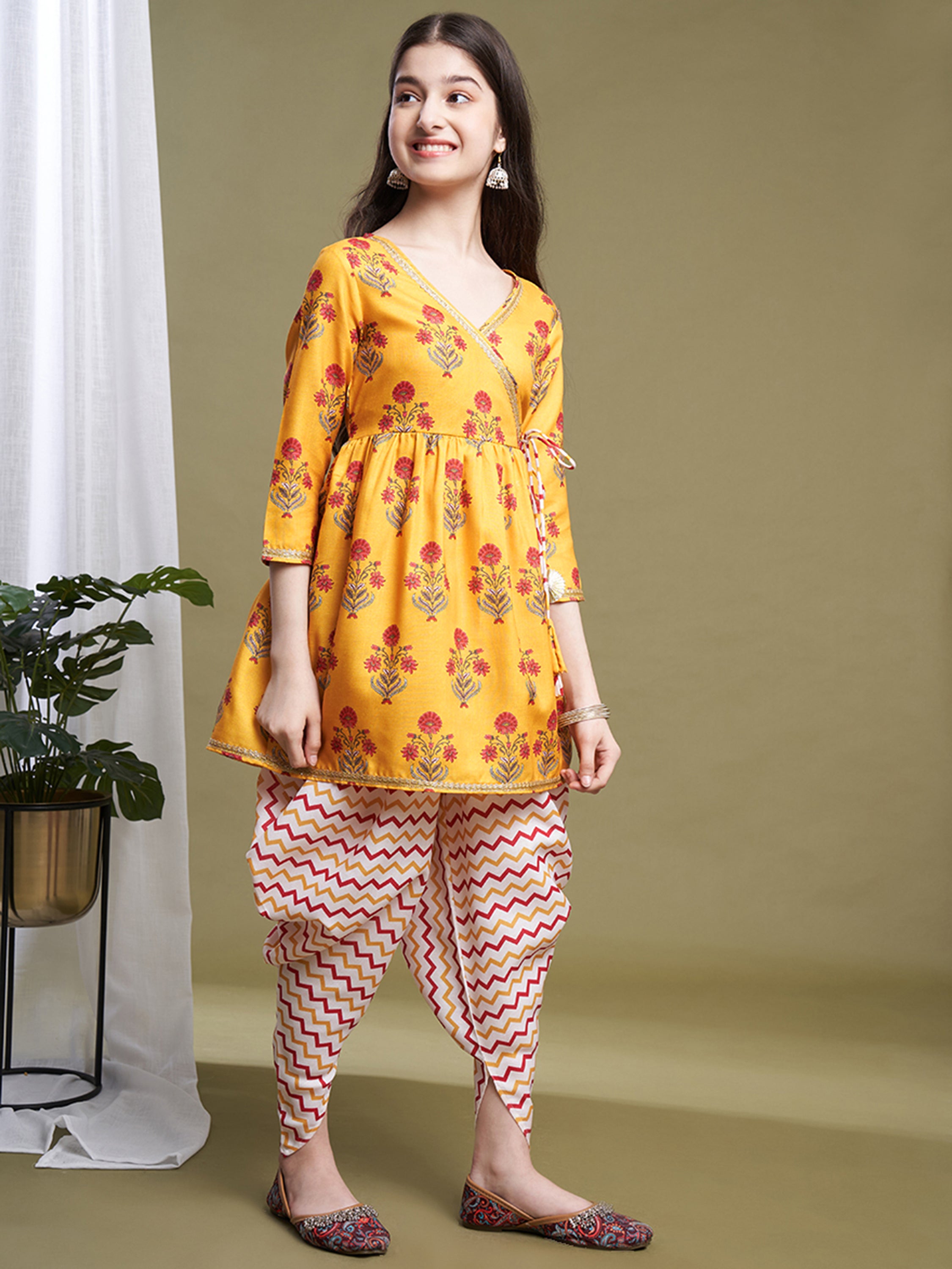 Girls Yellow Poly Cotton Printed Kurta Dhoti Set
