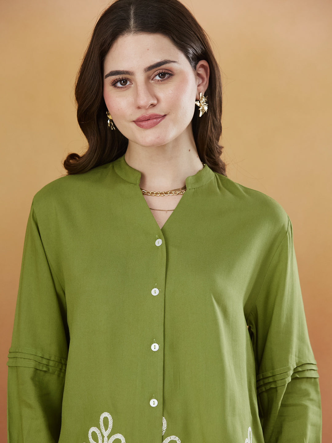 Green Embroidered Full Sleeves Regular Rayon Shirt
