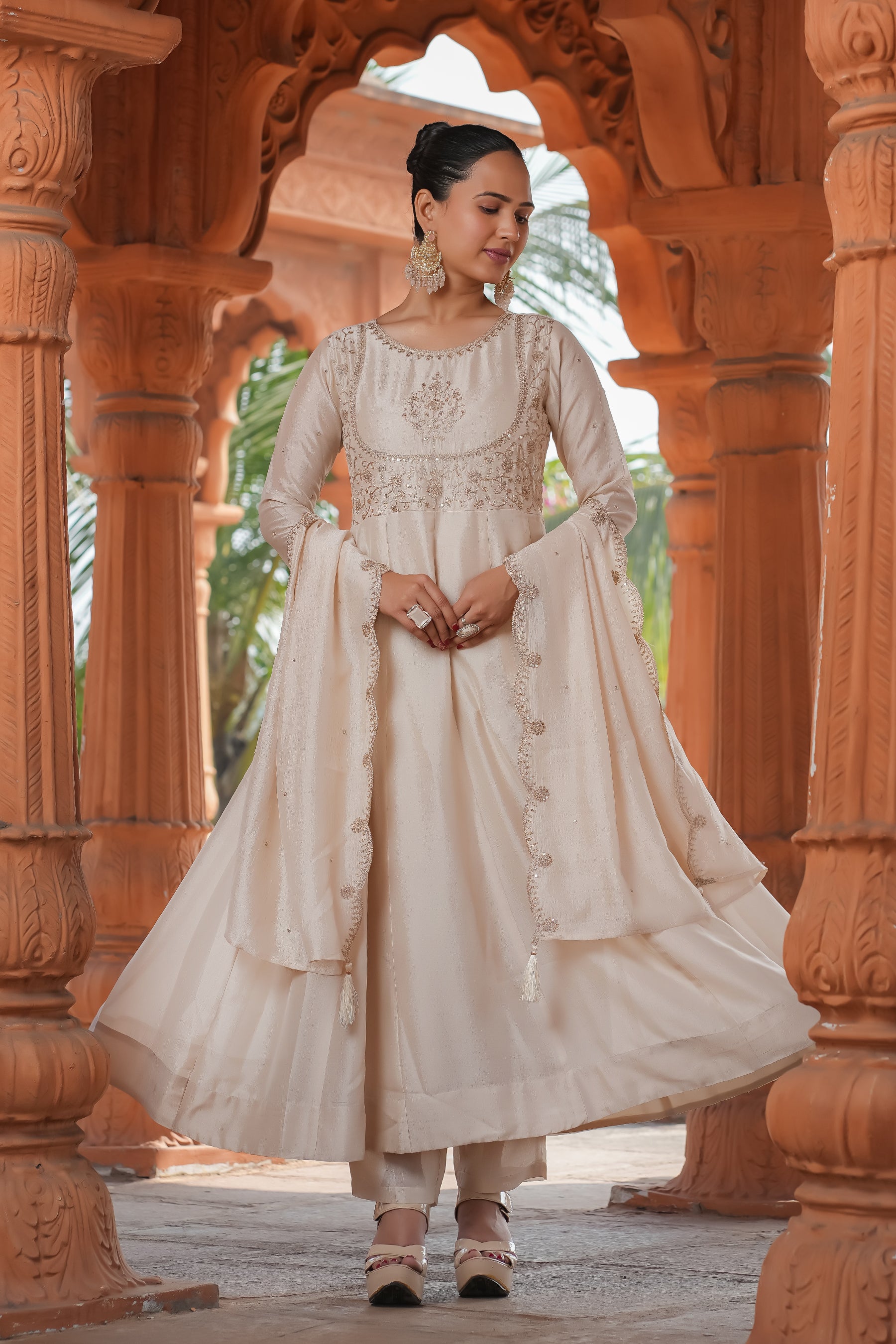 Cream Embroidered Silk Blend Anarkali Kurta With Dupatta Set