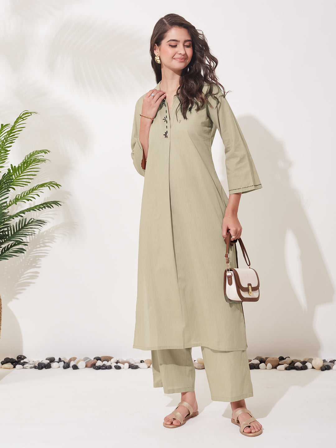 Women Light Beige Cotton Handwork Solid Kurta Co-Ord Set