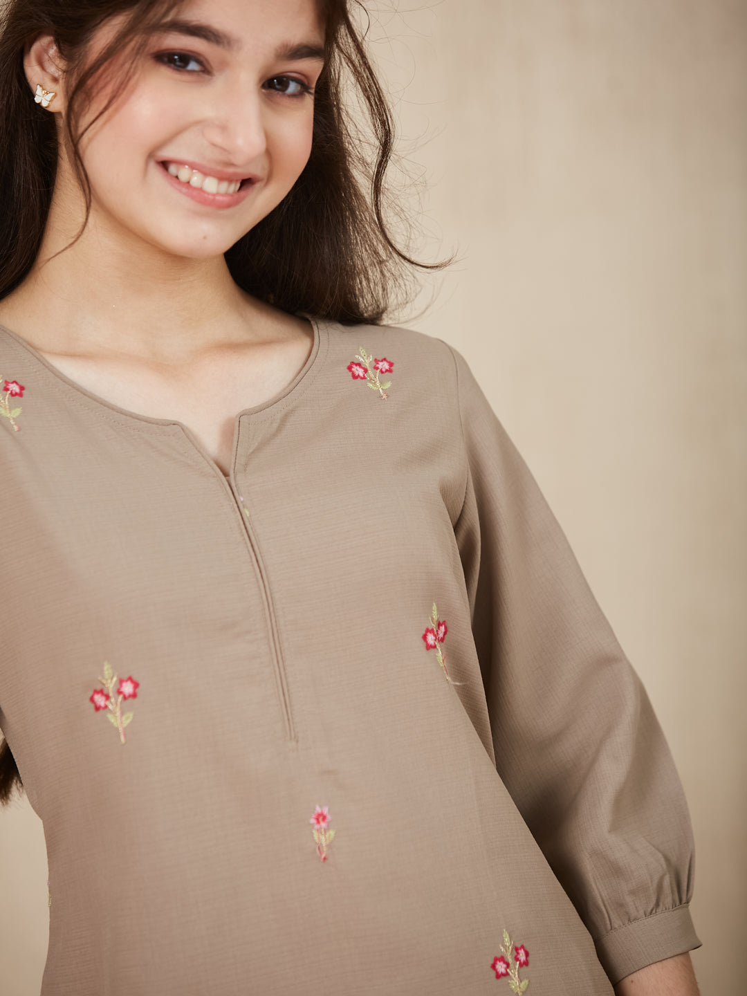 Beiga Embroidered  Kurta & pant For Girls