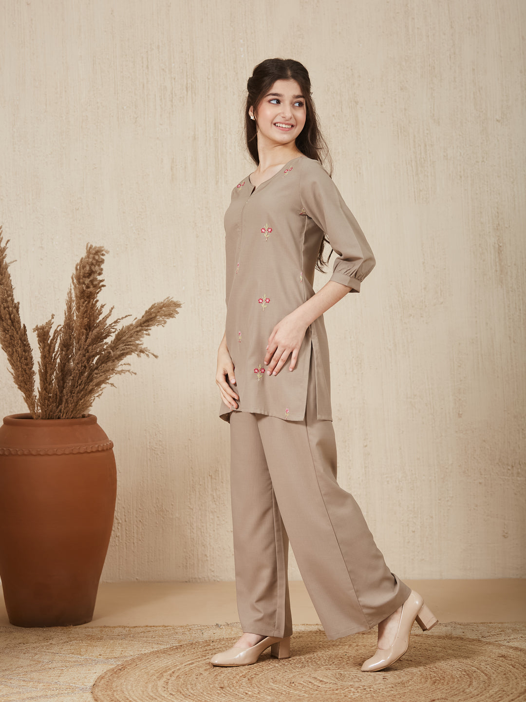 Beiga Embroidered  Kurta & pant For Girls