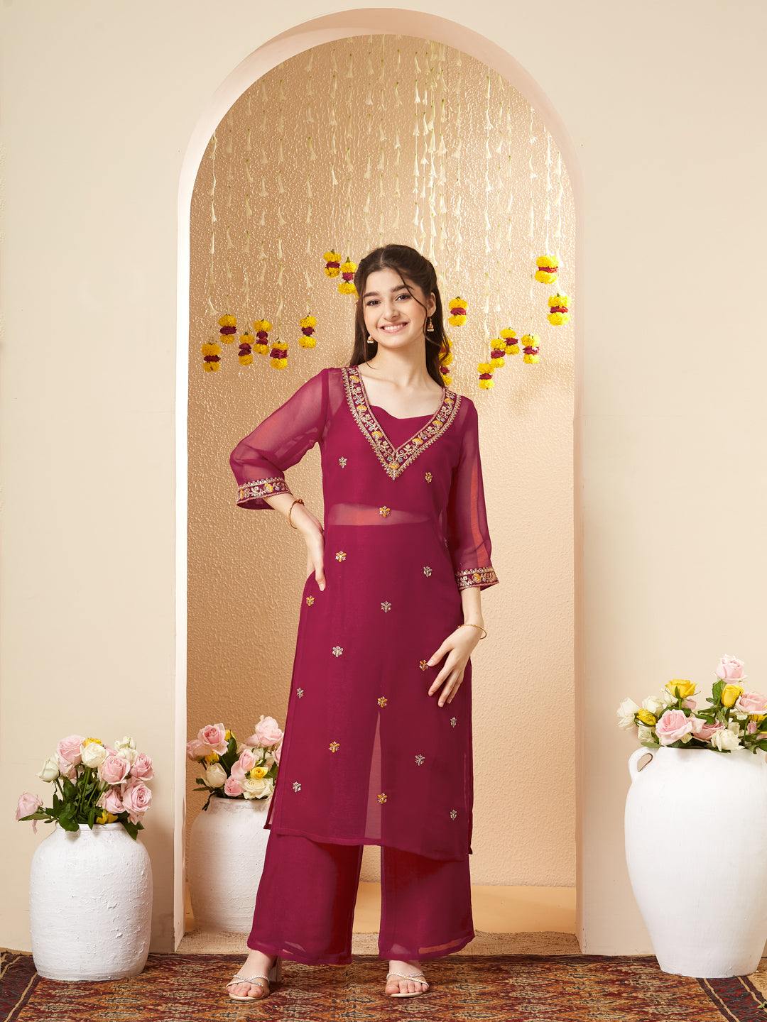 Rani Embroidered Kurta Set with Straight Pants