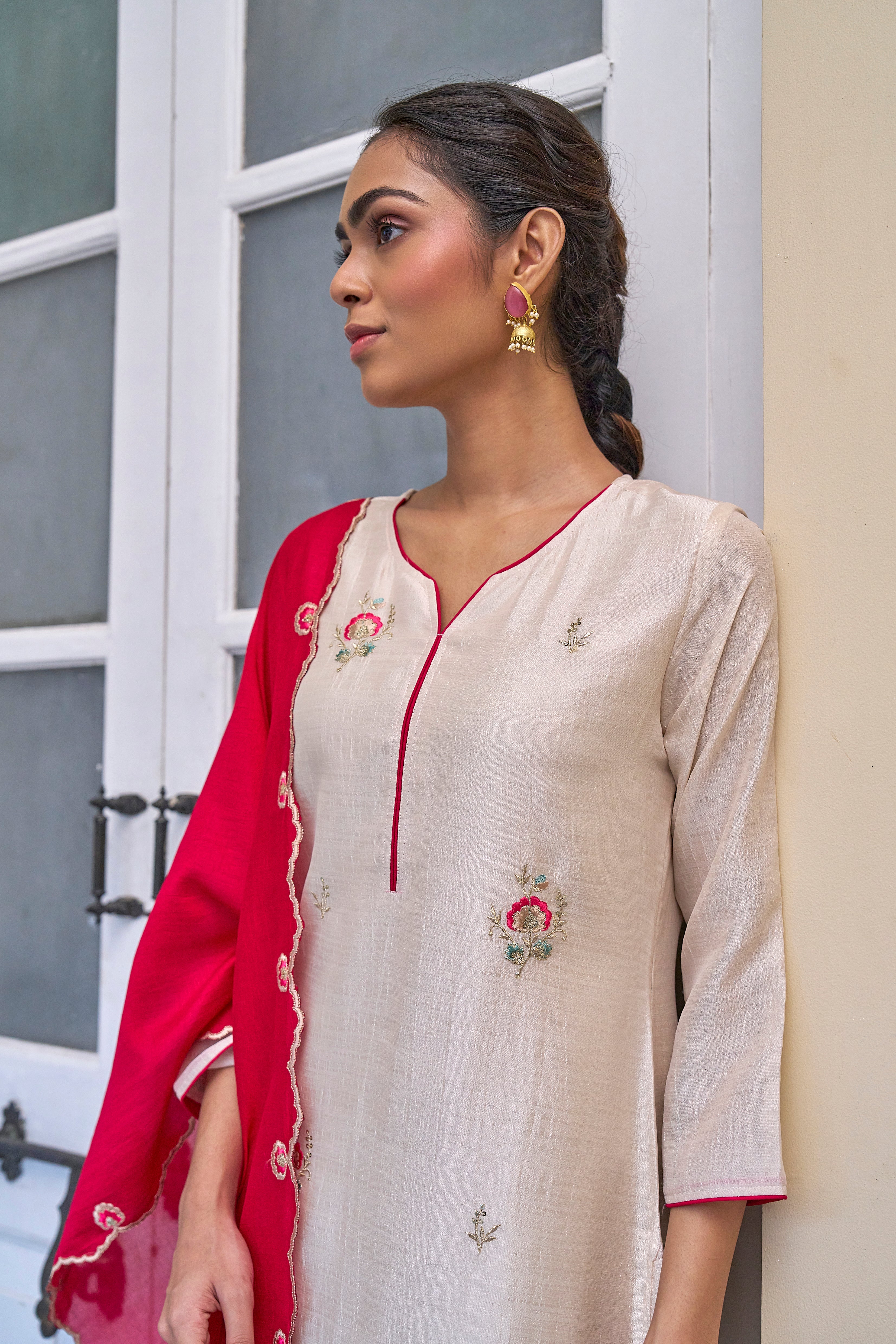 Cream Embroidered Chinon Kurta with Dupatta Set